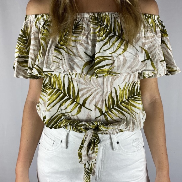 Hem & Thread Tops - HEM & THREAD TOP